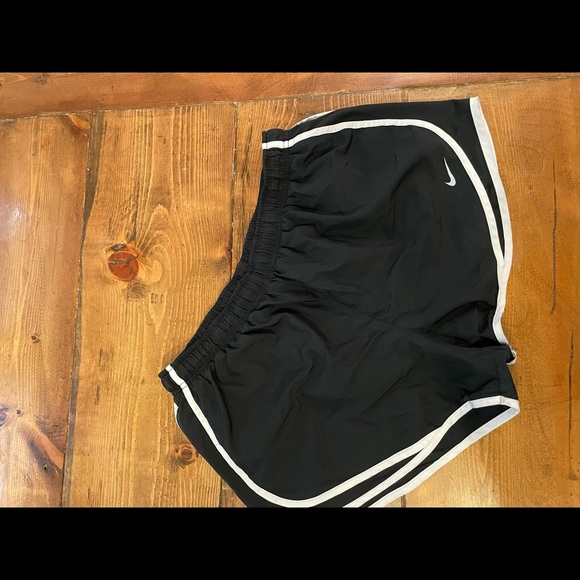 Nike Pants - XL Nike shorts